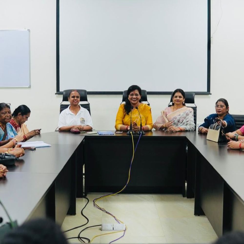 वोटर अधिकार यात्रा में शामिल होगी छत्तीसगढ़ महिला कांग्रेस:रायपुर में संगीता सिन्हा की अध्यक्षता में बैठक; 1 नवंबर को रामलीला मैदान में प्रदर्शन
