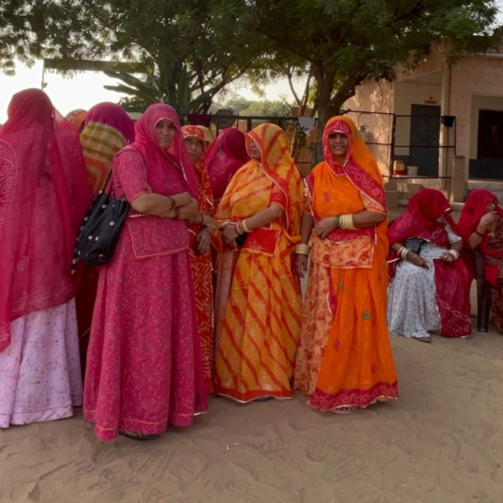 बाड़मेर में 189 सरपंच पदों के लिए वोटिंग कल:7 पंचायत समितियों में 549 उम्मीदवार मैदान में, 3.53 लाख मतदाता करेंगे मतदान