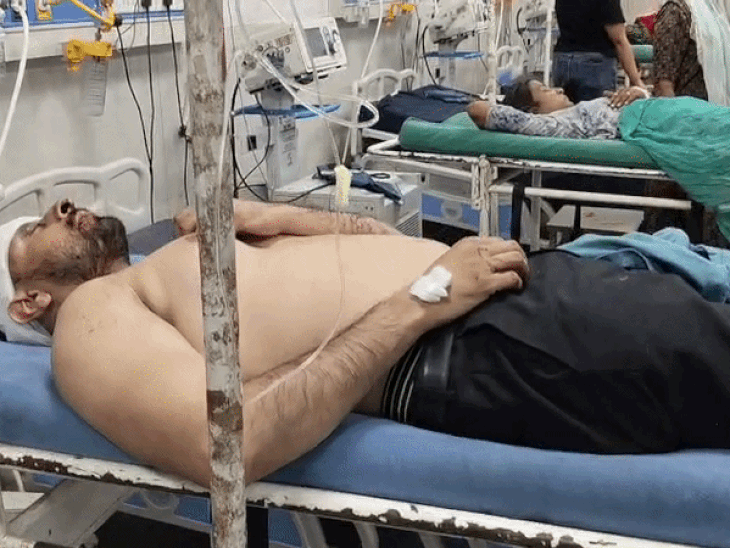 उदयपुर में बार एंड रेस्टोरेंट में दो वकीलों पर हमला:तेज आवाज में बात करने से टोकने पर अटैक, एक एडवोकेट गंभीर घायल