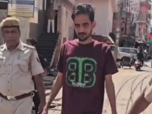 कोटा में चाकूबाजी का फरार आरोपी गिरफ्तार:सिगरेट लाने से इनकार पर मारे थे चाकू, आरोपी आदिल गिरफ्तार